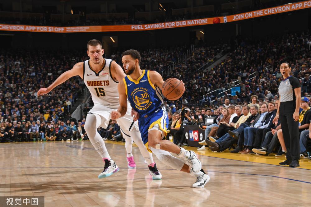 场景是一个 场景是一个