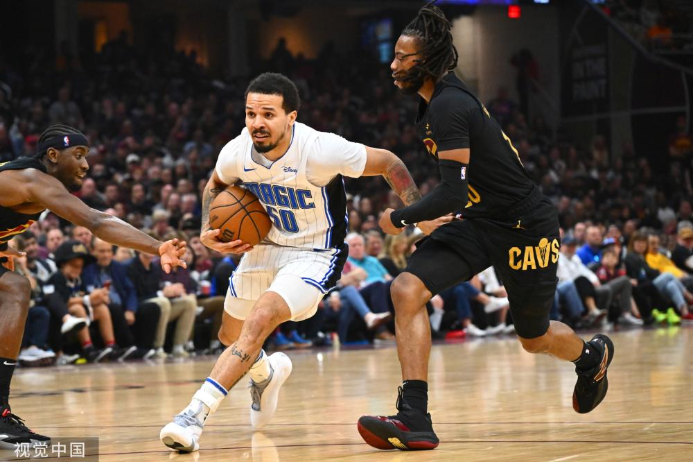 功引进了迪 功引进了迪