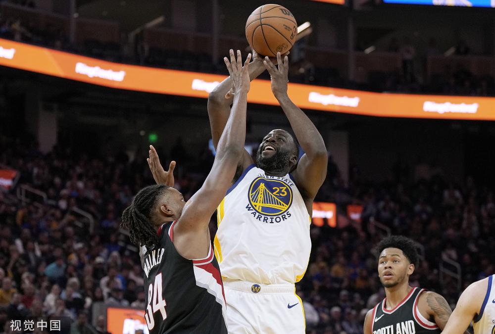 围内的巨大 围内的巨大