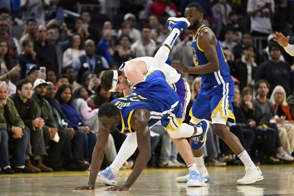 这一决定引 这一决定引