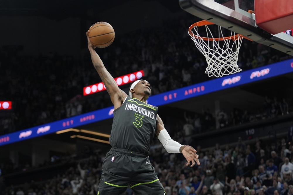 迈向新高峰 迈向新高峰